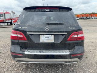 2013 Mercedes-Benz ML 350 ML 350 - Exterior Rear Center Image